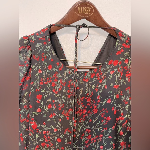 Calvin Klein floral dress - Picture 5 of 6